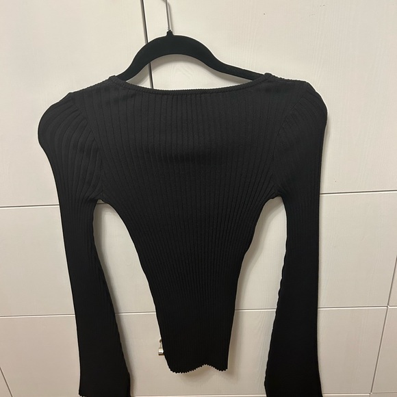 NWT. Anine Bing black scarlet sweater - Picture 4 of 6